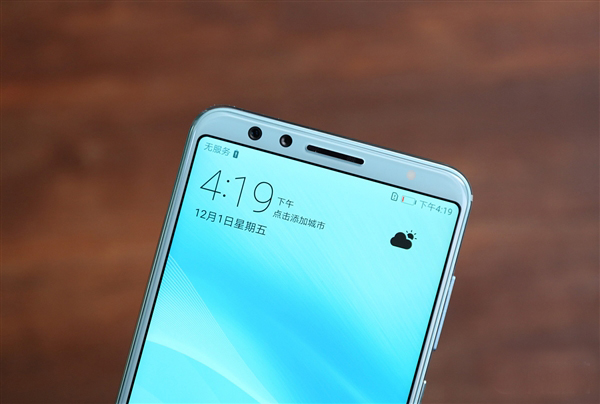  Съединители за високоговорители