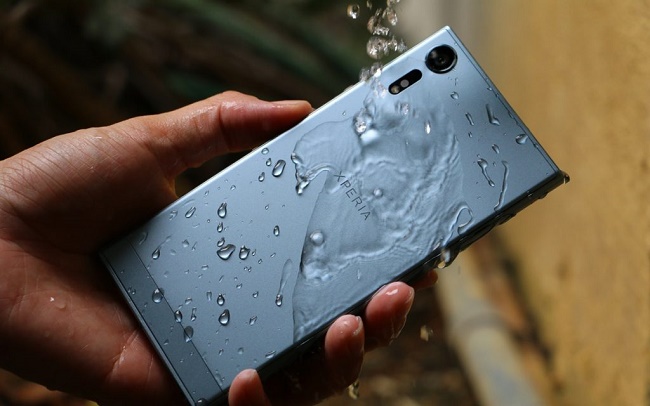  Смарт под водата