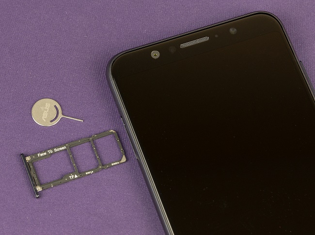  Слот за карти