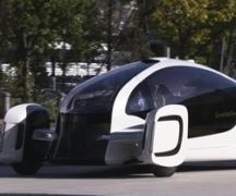  Пластмасова кола