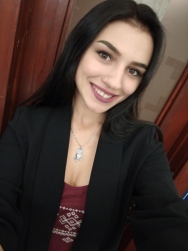  Предна камера