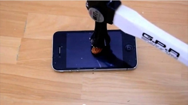  Ударен смартфон