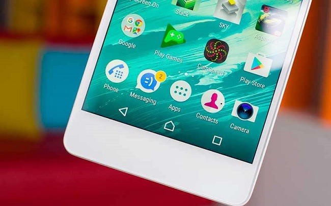  Долната част на предния панел