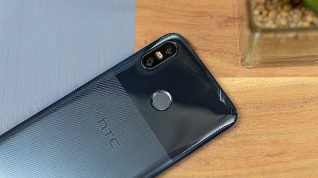  HTC U12 Живот