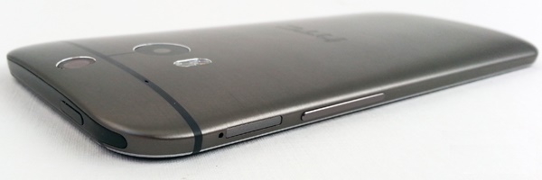  Заден панел