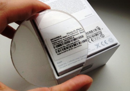  Стикер върху кутията