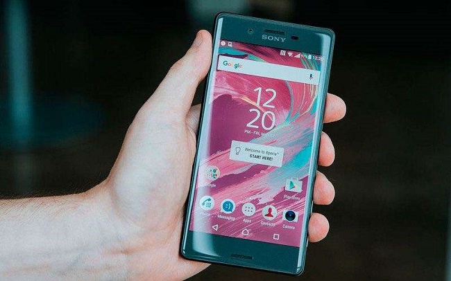  Предния панел