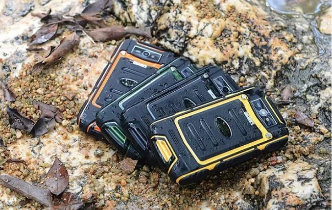 Land Rover (Откриване)